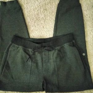 Men's new without tags Lululemon dark gray cotton blend sweats pants XL